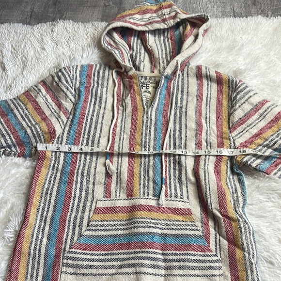 Beach Life by Ladra Hoodie Woven Pullover Sweatshirt - Picture 7 of 9